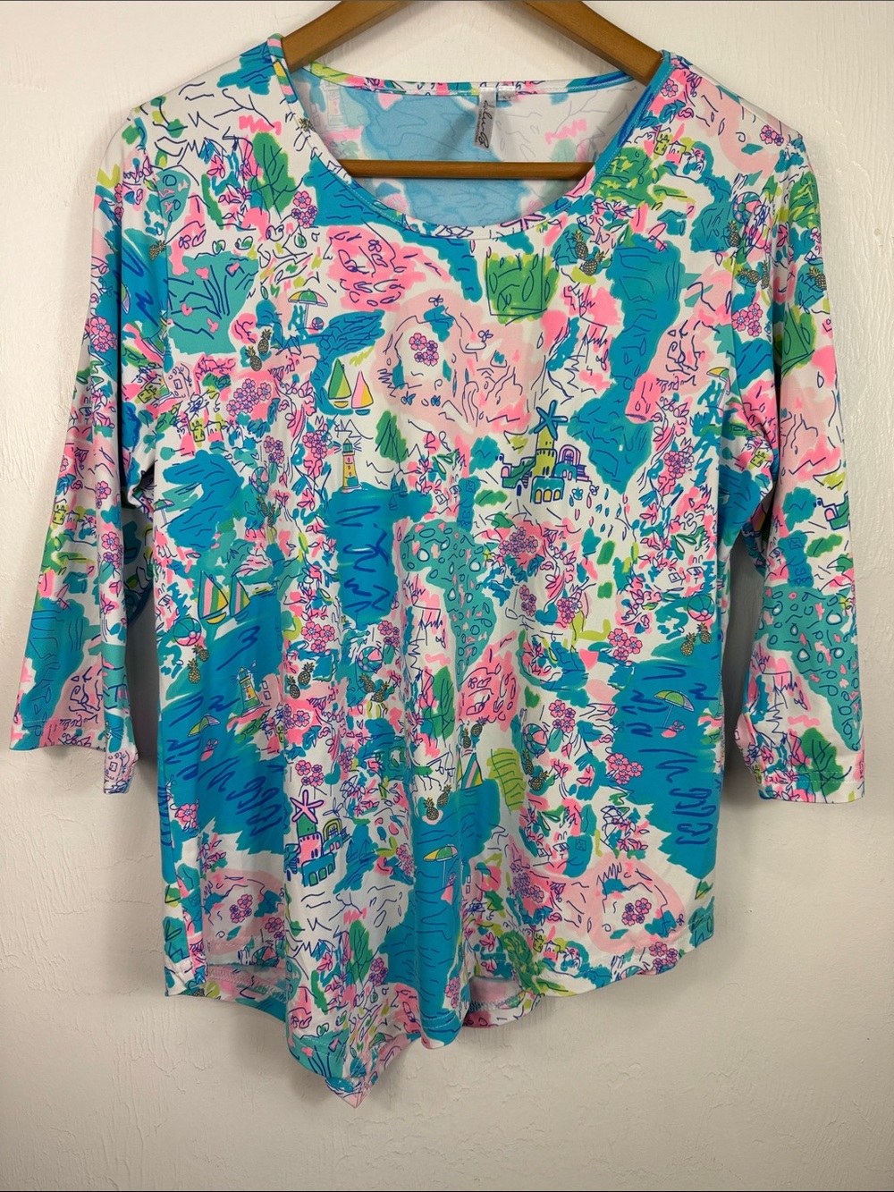 Lulu B Colorful Coastal Tropical Print 3/4 Sleeve Stretch Top Size M - Picture 2 of 9